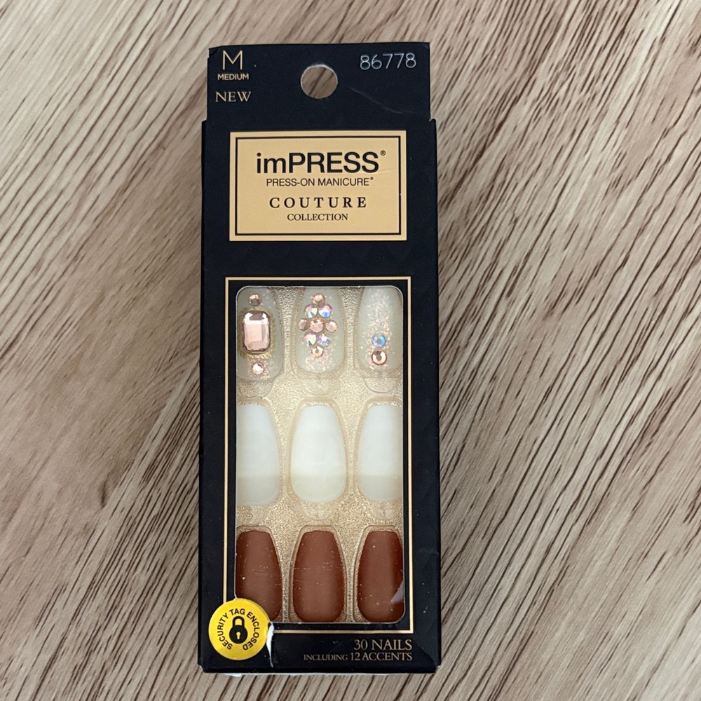 imPRESS Couture Collection Press-On Manicure